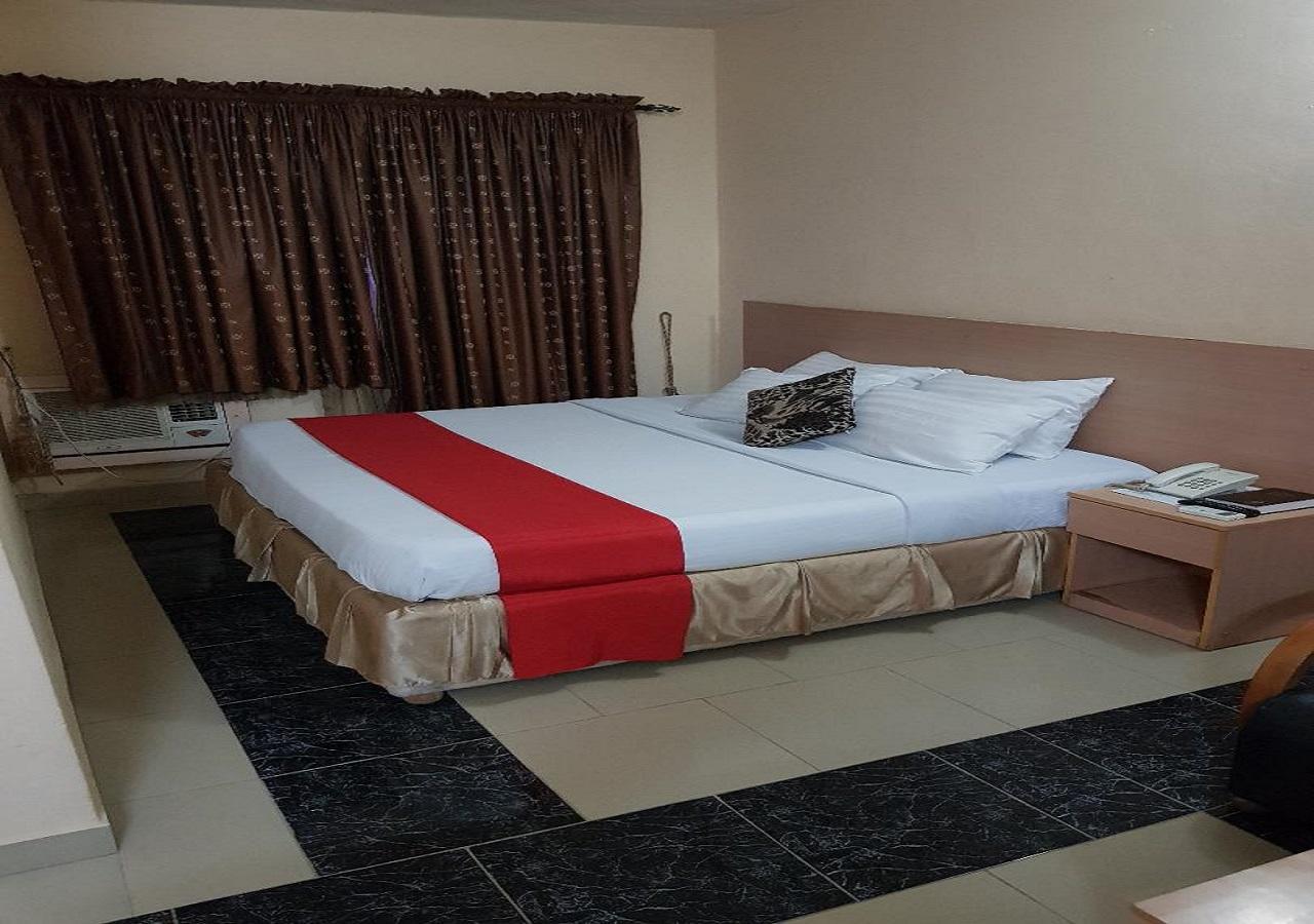 Citilodge Hotel & Conference Centre Newly Renovated Абуджа Екстер'єр фото
